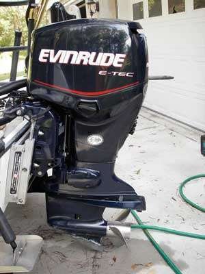 1992 Evinrude 150 HP V6 Carbureted 2 Stroke 25